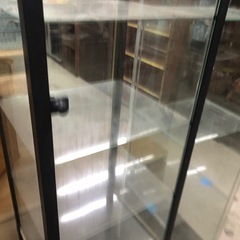 IKEA コレクションガラスキャビネット 各種 MILSBO/ミルスボ DETOLF/デトルフ コレクションケース1台3000円の画像