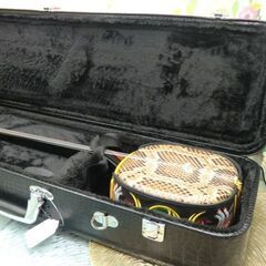 限定7.500円　新品未使用　沖縄三線専用　肩紐付き一丁ふかふかハードケース　移動に楽ちんの画像