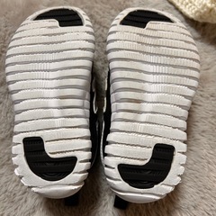 [ニューバランス] 57Fキッズシューズ 15.5cm、甲高・幅広の画像