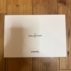 【新品】CHANEL ラコレクション ノベルティ スマホ パスポートホルダーの画像