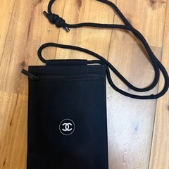 【新品】CHANEL ラコレクション ノベルティ スマホ パスポートホルダーの画像