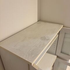 【引取限定】食器棚の画像