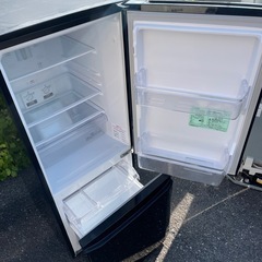 北九州市内配送無料　保証付き 三菱MR-P15E-B1 冷蔵庫 Pシリーズ サファイアブラック [146L /2ドア /右開きタイプ] の画像