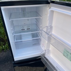 北九州市内配送無料　保証付き 三菱MR-P15E-B1 冷蔵庫 Pシリーズ サファイアブラック [146L /2ドア /右開きタイプ] の画像