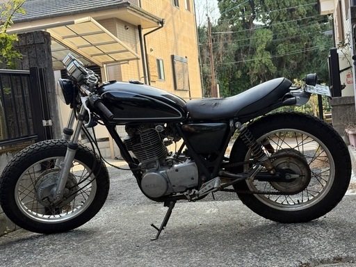 sr400 カフェレーサー