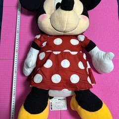 【新品・未使用タグ付き】ミニーマウス FukuFuku もこふわジャンボぬいぐるみ　(全1種) 全長約70センチの画像