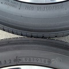 夏★新車★トヨタ純正 16インチ★未使用★80 ノア ヴォクシー エスクァイア 80系トヨタ【富山】日本製 205/60R16 未走行 ４本【富山 手渡しもOK】夏の画像