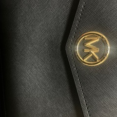 Michael Khors マイケル•コースの　ジョーイ　ラージ　レザーポケットの画像