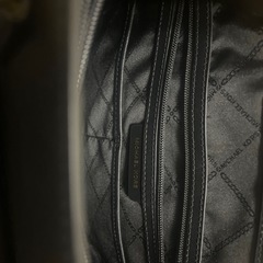 Michael Khors マイケル•コースの　ジョーイ　ラージ　レザーポケットの画像