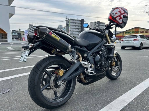 大幅値下げ！！検2年！トライアンフストリートトリプル675