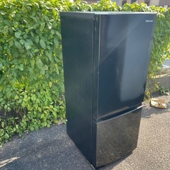 北九州市内配送無料　保証付き 冷蔵庫 パールブラック HR-D15EB [154L /2ドア /右開きタイプ] の画像