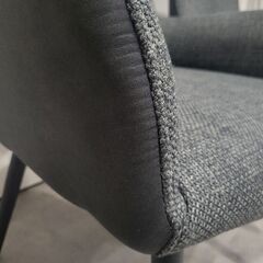 配達可★ほぼ未使用 ダイニングチェア 肘付き 2脚セットの画像