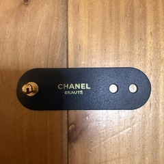 【新品】CHANEL ラコレクション ノベルティ スマホ コードホルダーの画像