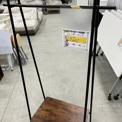 【来店歓迎】新入荷 組み立て家具 ハンガーラック テレビボード リビングテーブル センターテーブル　検)一人暮らし 家具 収納 ダイニング リビング キッチン 冷蔵庫 洗濯機 テーブル ラック レンジ キャビネット ソファの画像