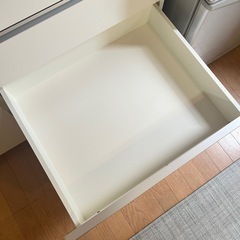 【2026年1月末引き渡し】食器棚の画像