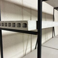 ビンテージ　什器　棚　アジャスター付き　アイアン　ラムダ　モルタル　の画像