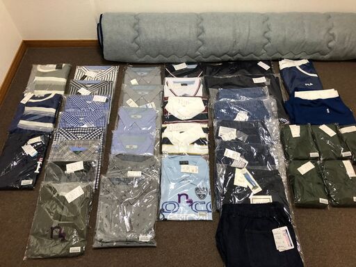 ５千円下げました！お買い得ラストチャンス！新品・未開封品！メンズ大きいサイズのカジュアル衣料３７点まとめて売ります