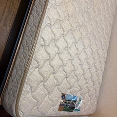 シングルベット差し上げます。の画像