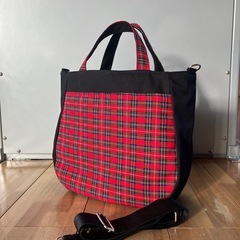 【ハンドメイド】ショルダーバッグ 黒×赤のタータンチェック1128新品未使用の画像