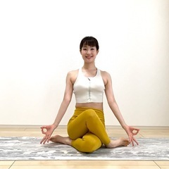 【オンライン☆プライベートヨガ30分/ 60分/ 90分】パーソナル・マンツーマン・家族や夫婦での参加もOK！個人レッスンで自分に合ったヨガ・トレーニング・ストレッチを提案！無理なく続けられる人気のヨガクラスの画像
