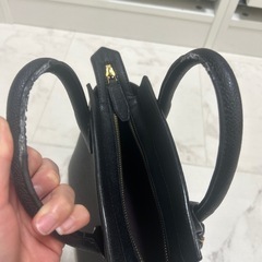 CHARLES&KEITHの画像