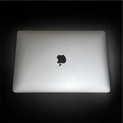 ほぼ未使用美品 MacBook Air i3 8GB 256GB 2020箱付の画像