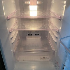 冷蔵庫の画像