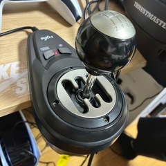 THRUSTMASTER T300RS GT Edition シフター付き 説明文必見‼️の画像