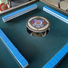 取りに来れる方、全自動麻雀卓の画像