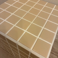 Little Rooms  タイルテーブルの画像