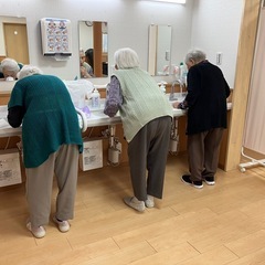 【未経験OK】地域密着型の小規模デイサービスです❣️の画像