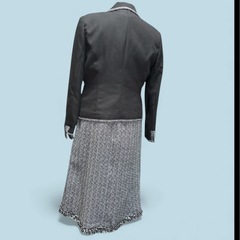 Rivelardフォーマルスーツの画像