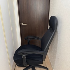 ゲーミングチェアの画像