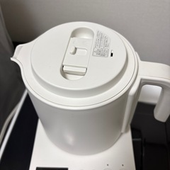 電気ポットの画像