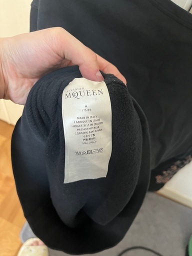 元値12万Alexander McQueen 刺繍入りトレーナー