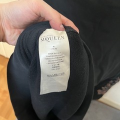 元値12万Alexander McQueen 刺繍入りトレーナーの画像