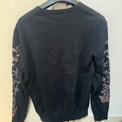 元値12万Alexander McQueen 刺繍入りトレーナーの画像
