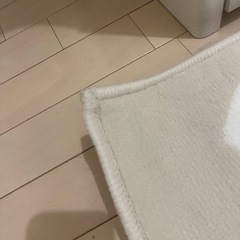 新宿手渡しIKEA ラグ カーペット　水玉模様133x195 cmの画像