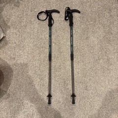 モンベル　トレッキングポールの画像