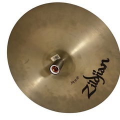 シンバル型、家具、照明器具、電気ライト、インテリアの画像