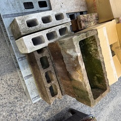 色々レンガ•ブロックあります‼️無くなり次第終了します❗️の画像