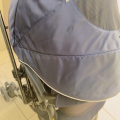 combi メチャカル ハンディ オート4キャス　A型　ベビーカーの画像
