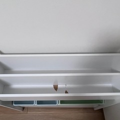 トイザらス　絵本おもちゃ収納ラックの画像