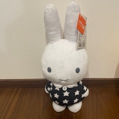 ミッフィー  ぬいぐるみ タグ付きの画像
