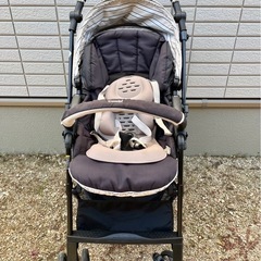 Combi スゴカル 
A型ベビーカーの画像