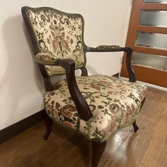 名作 高級 美品 マルニ木工 MARUNI マキシマム ロココ調 １人掛け ソファ チェア 椅子 猫脚　猫足の画像