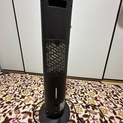 スリーアップ 加湿機能付 スリムタワーヒーター の画像