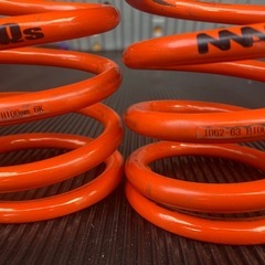 MAQS 100mm　ID62-63 6K 直巻スプリングの画像