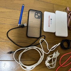 スマホ関連　ホルダー　ケーブル　バッテリー　Appleイヤホン　タッチペン　の画像