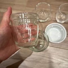ガラス容器などの画像
